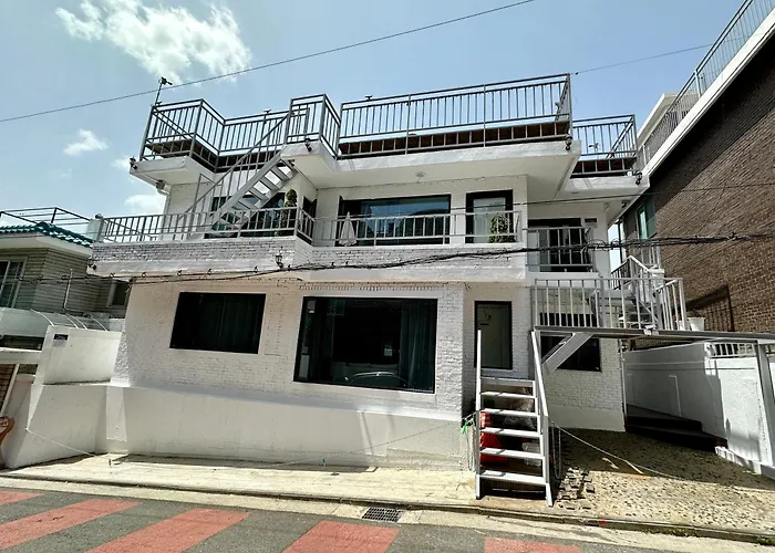 Namsan View Rooftop Private Апартаменты *